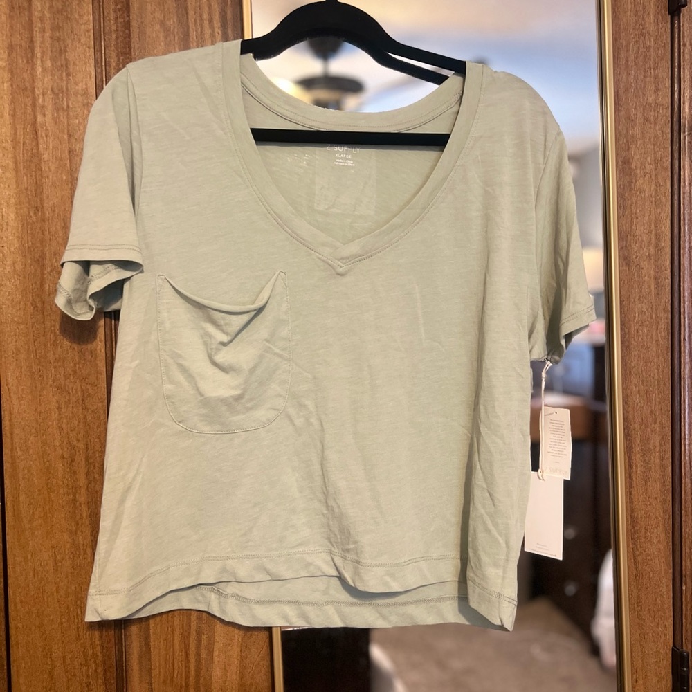 women’s shirt